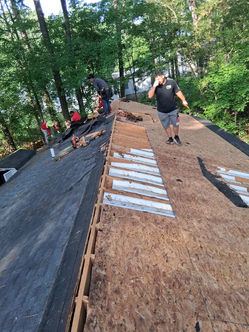 Ridge Vent Replacement for Better Roof Ventilation